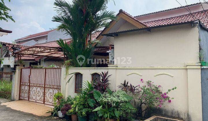 Rumah 2 Lt Hadap Selatan dekat Cempaka Park Cipayung Harga Nego Siap KPR J23190 2