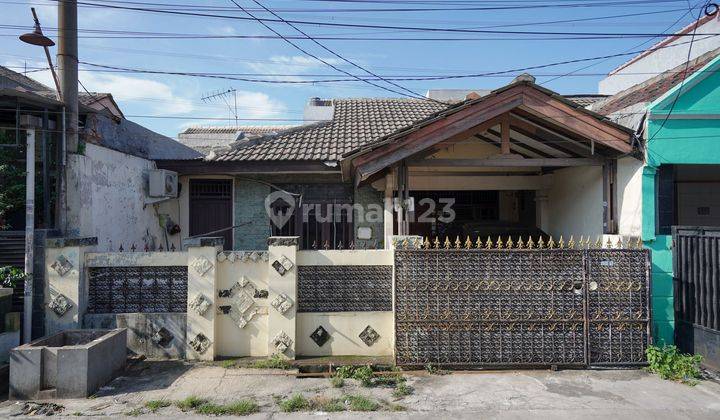 Rumah SHM Minimalis 15 Menit ke Stasiun Bekasi Bebas Banjir J18422