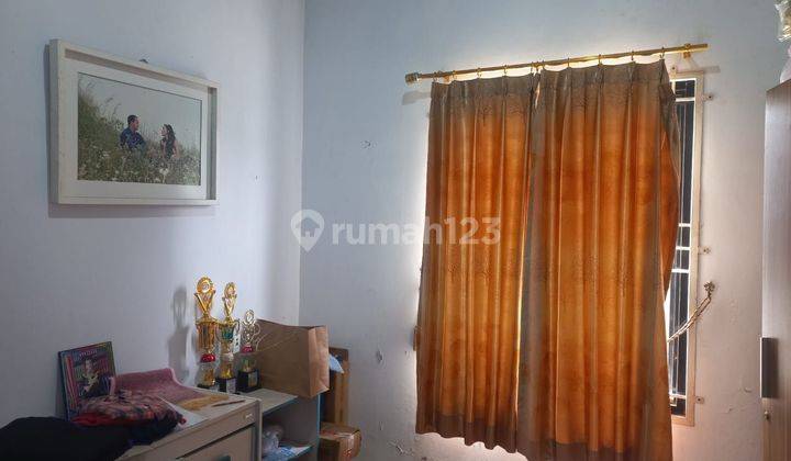 Rumah 2 Lt Strategis di Bekasi 15 Menit ke Mal Pekayon Siap Huni J-13487