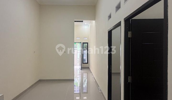 Rumah Bebas Banjir 15 Menit ke Summarecon Mall Bekasi Bisa KPR J33229 2