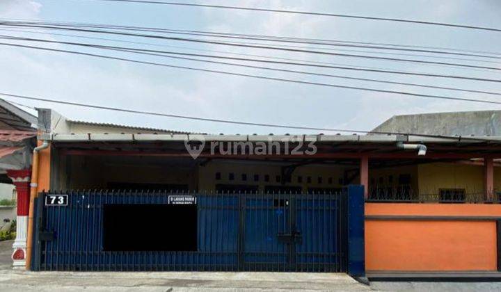 Rumah Strategis Akses Mudah ke Stasiun Cakung Bebas Banjir Siap Huni J18914 1