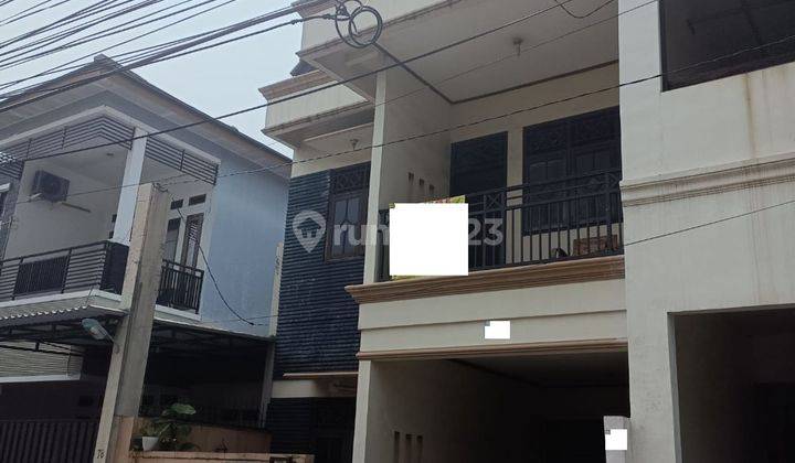 Rumah SHM 2 Lt Bebas Banjir 6 Menit ke Gerbang Tol Pondok Gede J27530 1