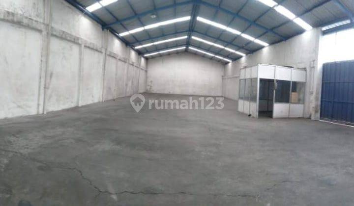 Disewakan Gudang di Komplek Industri Caringin
Jalan Satria Raya 1