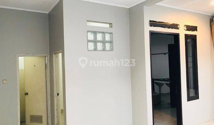 DISEWAKAN Rumah Luas Siap Huni di Taman Kopo Indah 3  2