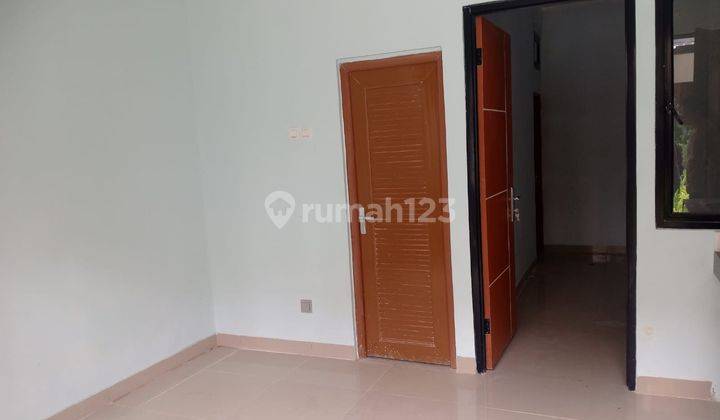 Rumah 2 Lt Hadap Selatan Siap KPR dekat Cibinong City Mall Bisa Nego J30391 2