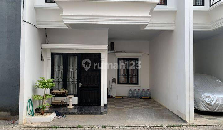 Rumah SHM 3 Lt dekat Pintu Tol di Jaksel Harga Nego Siap KPR J19651 1