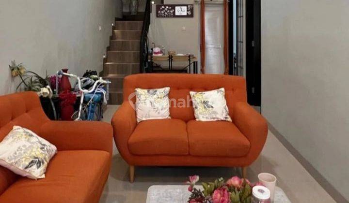 Rumah SHM 3 Lt dekat Pintu Tol di Jaksel Harga Nego Siap KPR J19651 2