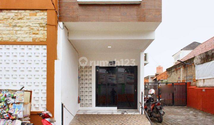 Rumah Modern Siap Huni 15 Mnt ke Stasiun Universitas Pancasila Dibantu KPR J22070 1