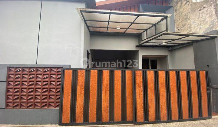 Rumah SHM 2 Lt Ada Carport 7 Menit ke Stasiun Depok Baru Siap KPR J26626 1