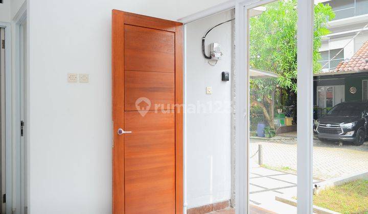 Rumah SHM Siap Huni dekat Mall BTM Hadap Selatan J17367 2