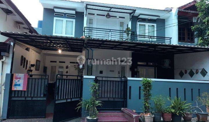 Dijual Rumah Lokasi Strategis di Wisma Cakra Depok Dekat Tol Brigif 1