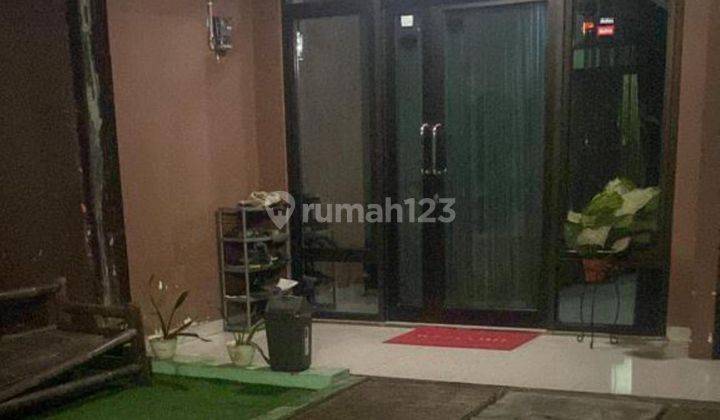 Dijual Rumah Lokasi Strategis di Gandaria Townhouse Depok Dekat Tol Cibubur 2