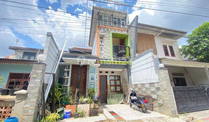 Rumah Cantik Hadap Selatan 5 Menit ke Mall Pesona Square J27722 1