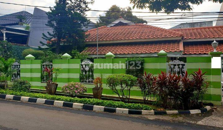 Rumah Hadap Timur LT 320 Siap KPR 10 Menit ke Lagoon Avenue Mall Bekasi J28705 1