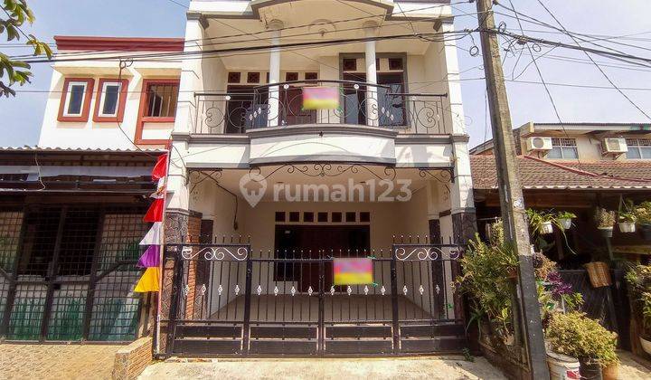 Rumah 2 Lantai Akses Cepat ke RS di Pamulang LT 142 Siap Huni J24208 1