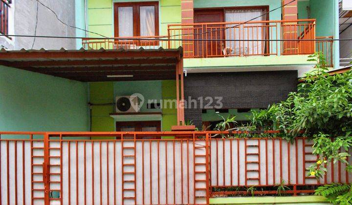 Rumah SHM Strategis 8 Menit ke Stasiun Klender Baru Dibantu KPR J11761 1