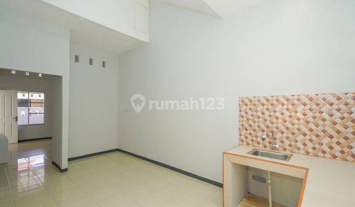 Rumah Siap Huni 15 Mnt ke Terminal Baranangsiang 600jtan Nego J25211 2