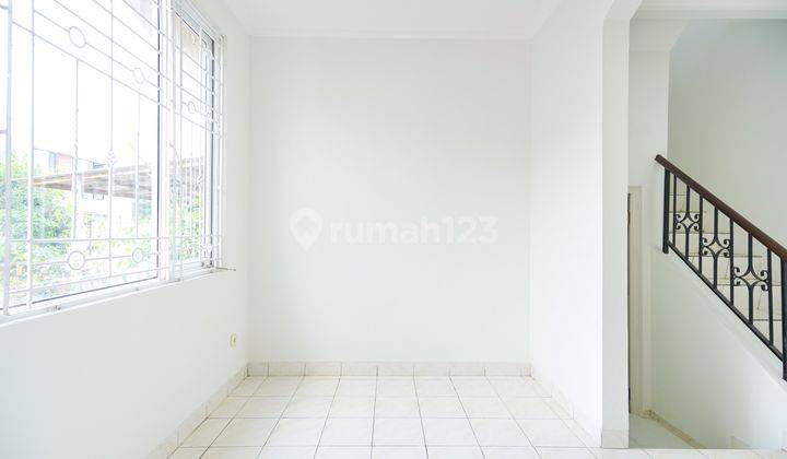 Rumah Dijual Murah Luas 4kt Terdapat Balkon Dekat Mall J16307 2