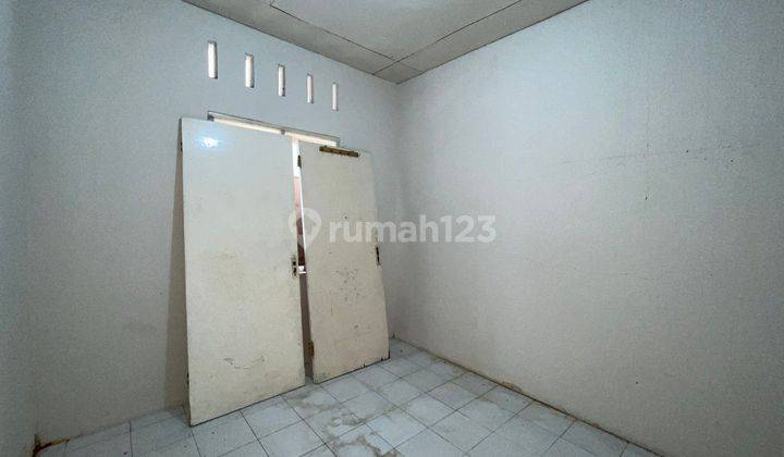 Rumah Murah Bagus Lingkungan Aman Dekat Tol Siap Huni SHM J22561 2