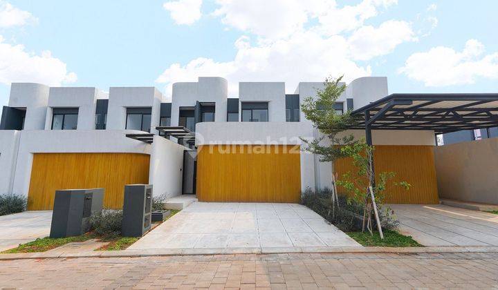 Rumah Modern Luas Dijual Murah Terdapat Balkon Dekat Tol J15880 1