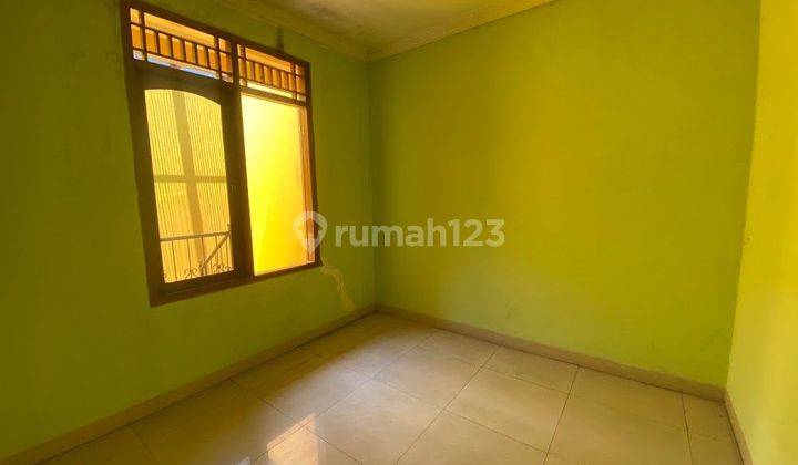 Rumah Dijual Murah Luas Terdapat Balkon 7KT Dekat Tol SHM J25126 2