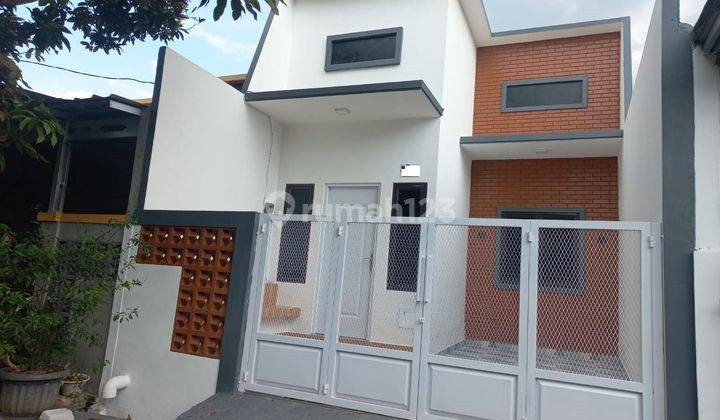 Rumah Sudah Renovasi SHM di Perumahan Bekasi Timur Regency, Bekasi 1