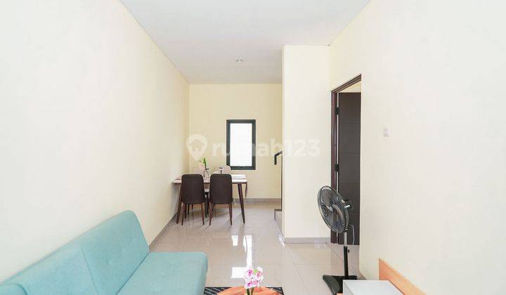 Rumah SHM 3 Kamar Tidur 15 Menit ke Bintaro Jaya Xchange Gratis Renov J21779 2