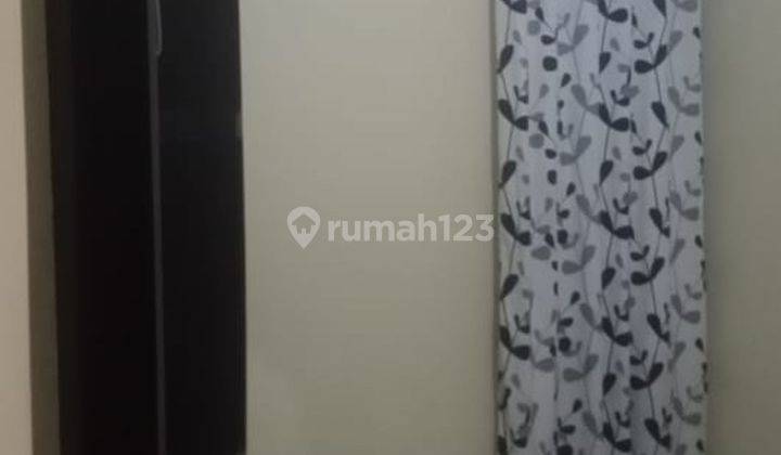 Rumah Hadap Selatan dekat CitiPlaza Kutabumi SHM Siap KPR J31615 2