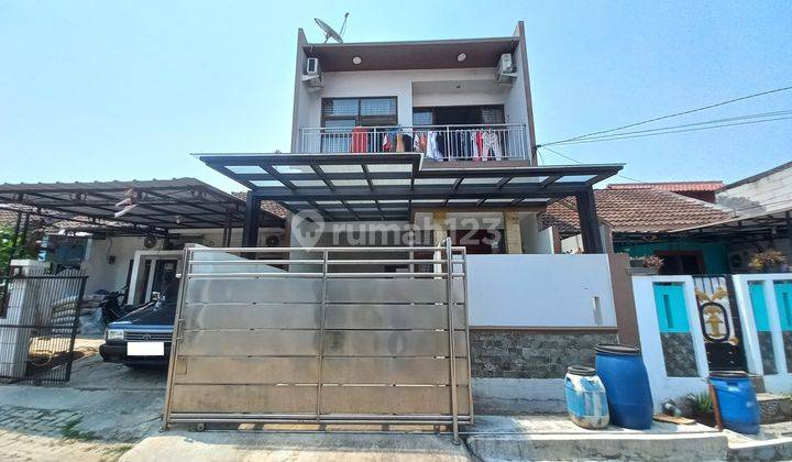 Rumah 2 Lantai Siap Huni Dekat The Park Sawangan Harga Nego Siap Kpr J14173