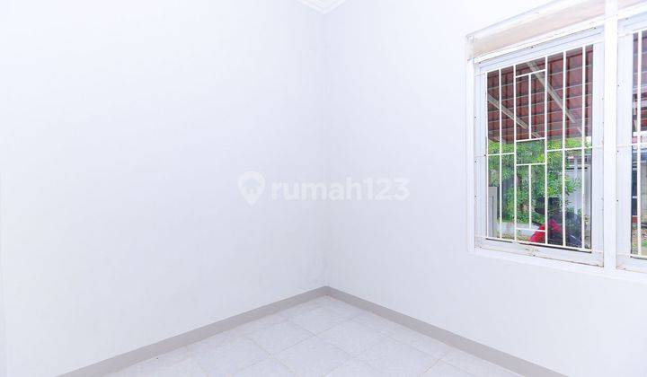 Rumah 2LT Siap Huni 10 Mnt Ke Stasiun Depok Baru Sudah Renov J20230 2