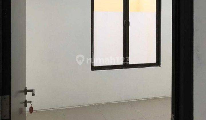 Rumah SHM Dibantu Kpr Selangkah Ke The Park Sawangan J21938 2