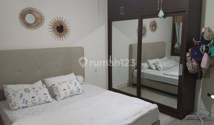 Rumah SHM Luas LT 250 di Depok 15 menit ke Cinere Bellevue Mall Harga Nego J21575 2