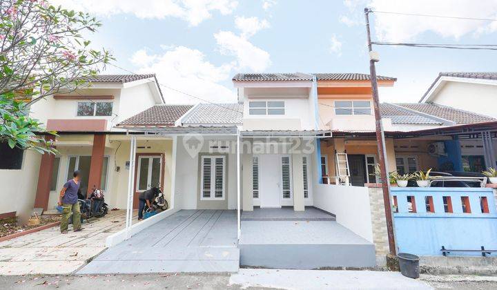 Rumah Semi Furnished Hadap Utara dekat Stasiun Serpong Harga Nego J22857 1