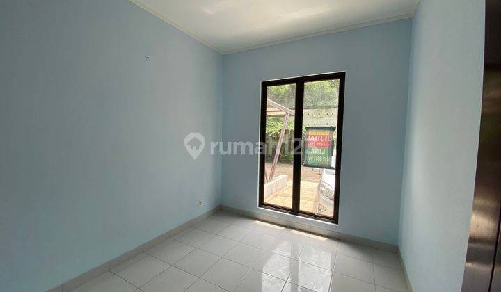 Rumah Carport Luas 2 Lt Harga Nego 5 Menit ke Terminal Trans BSD Siap KPR J18365 2