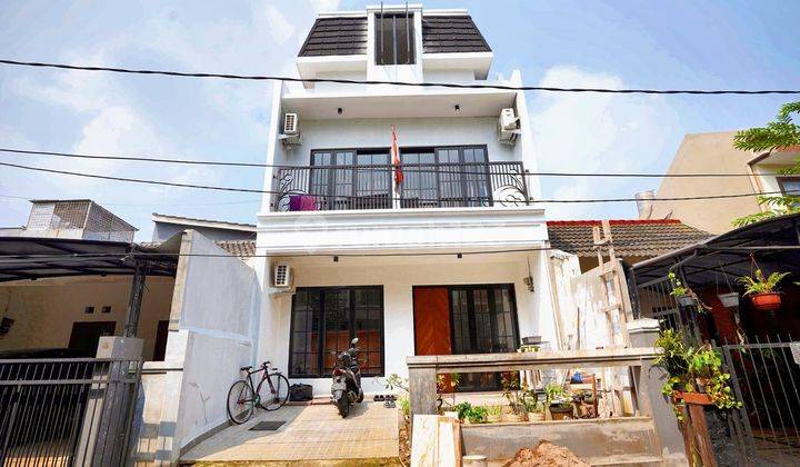 Rumah Strategis 3 Lt Harga Nego dekat BSD Plaza Dibantu KPR J17701 1