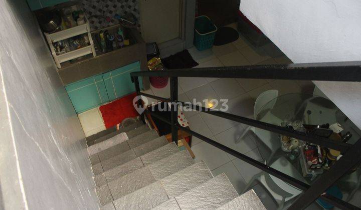 Rumah Hadap Selatan 2 Lt Bisa Nego 15 menit ke Senayan City Dibantu KPR J19061 2