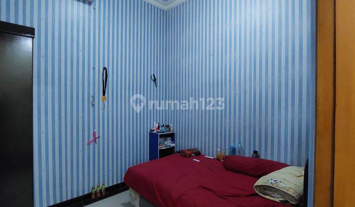 Rumah SHM 3 Lt Siap Huni LT 128 Bisa Nego 10 Menit ke Stasiun Palmerah Jakbar  J22572 2