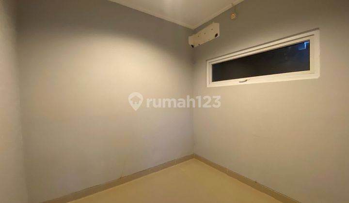 Rumah SHM Hadap Selatan Siap Huni 15 menit ke AEON Mall BSD City J22516 2