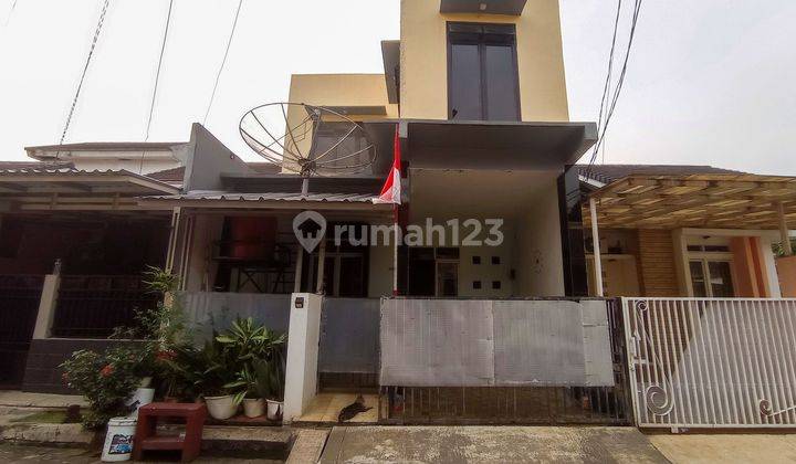 Rumah SHM Hadap Selatan Siap Huni 9 menit ke Mall Paradise Walk Serpong J24430 1