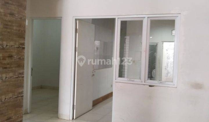 Rumah Strategis Luas 2 Lt Siap KPR 6 Menit ke Mall Belanova Bisa Nego J23912 2