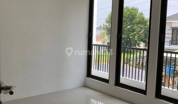 Rumah Luas 2 Lt Siap Huni 5 Menit ke The Park Sawangan Dibantu KPR J23990 2