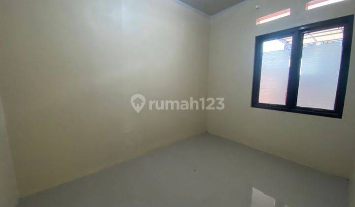 Rumah 3 Lt Hadap Utara Free Renov 15 Menit ke Gerbang Tol Kukusan 3 J26437 2