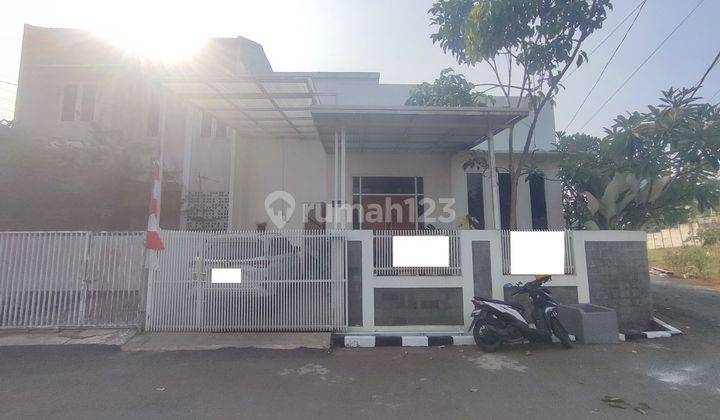 Rumah Hook Luas Hadap Selatan 15 menit ke MargoCity Depok Siap KPR J25351 1