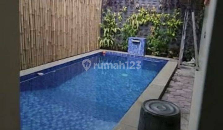 Rumah SHM Dengan Kolam Renang 15 Menit ke Mall Cibinong City Siap KPR J16418