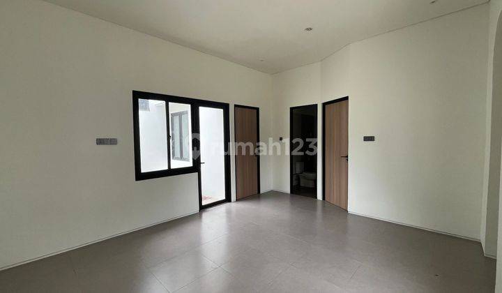 Rumah 2 Lt SHM 14 Menit ke Mal Ciputra Cibubur Siap KPR J33273 2