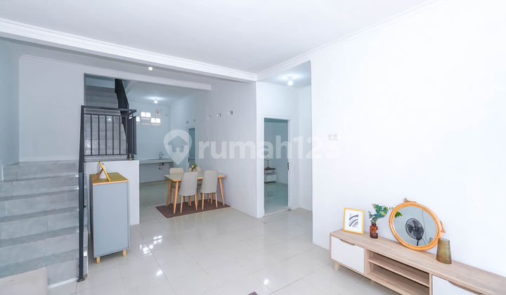 Rumah 18 menit ke Cibinong City Mall SHM Dibantu KPR J26853 2