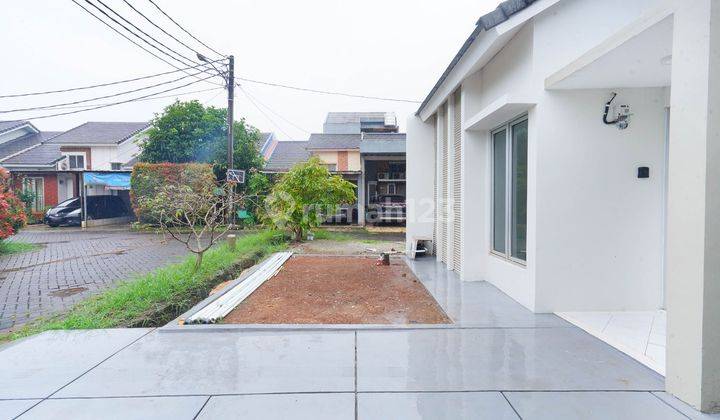 Rumah Cantik Semi Furnished Dibantu KPR dekat The Breeze BSD City Harga Nego J20571 2