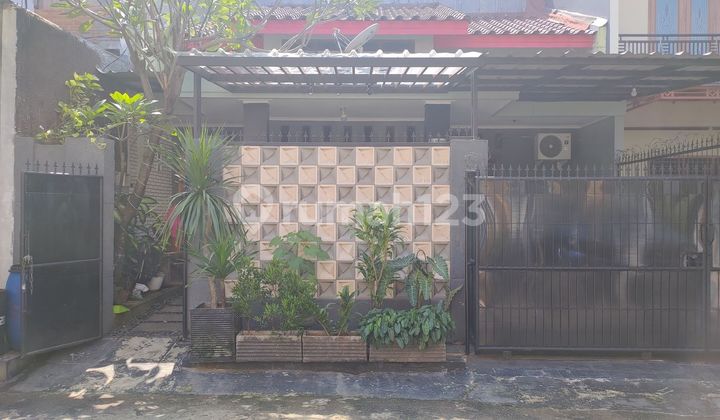 Rumah Strategis Akses Dekat Gerbang Tol Cimanggis 3 Dibantu KPR J10781 1