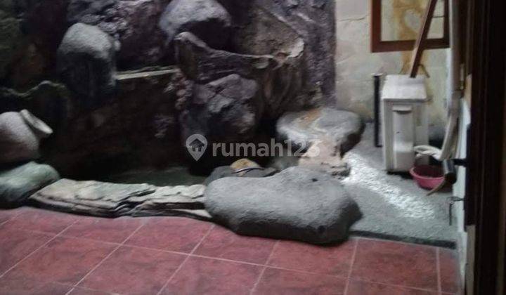 Rumah Luas 2 Lantai 5 Kamar 10 menit ke Stasiun Depok Harga Nego Siap KPR J11412 2