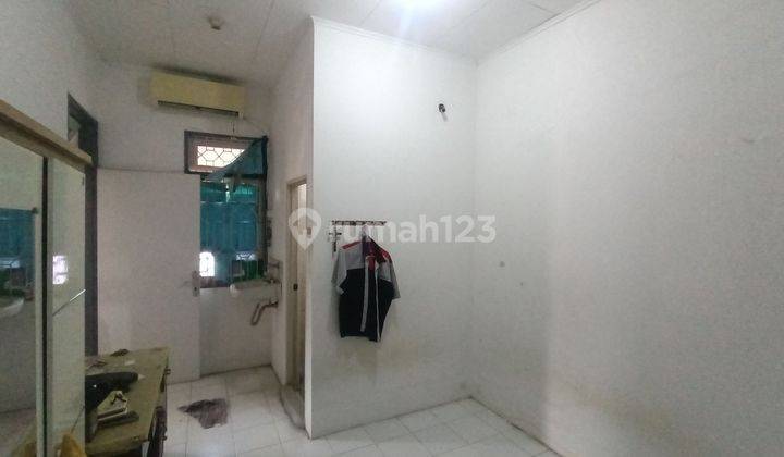 Rumah Hadap Utara 2 Lt 14 Menit ke Summarecon Mall Bekasi Bisa KPR J26573